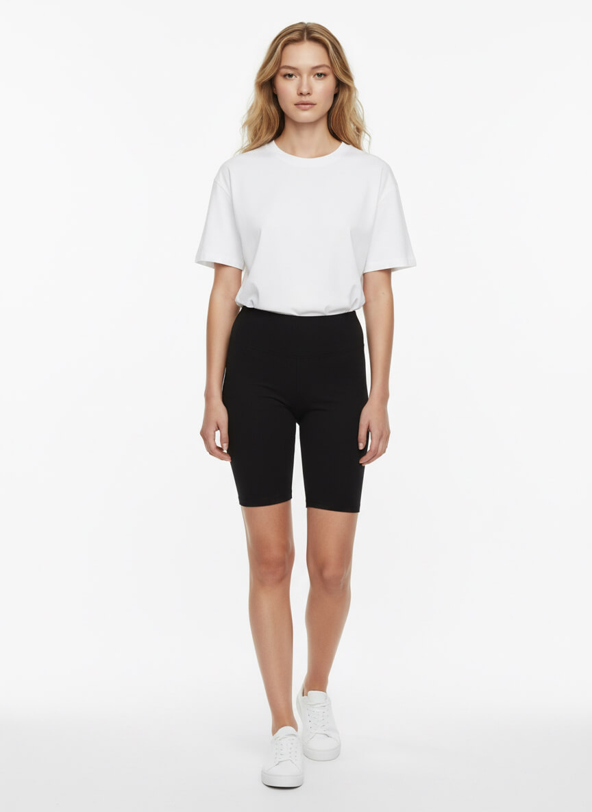 Model photo selected for virtual try-on